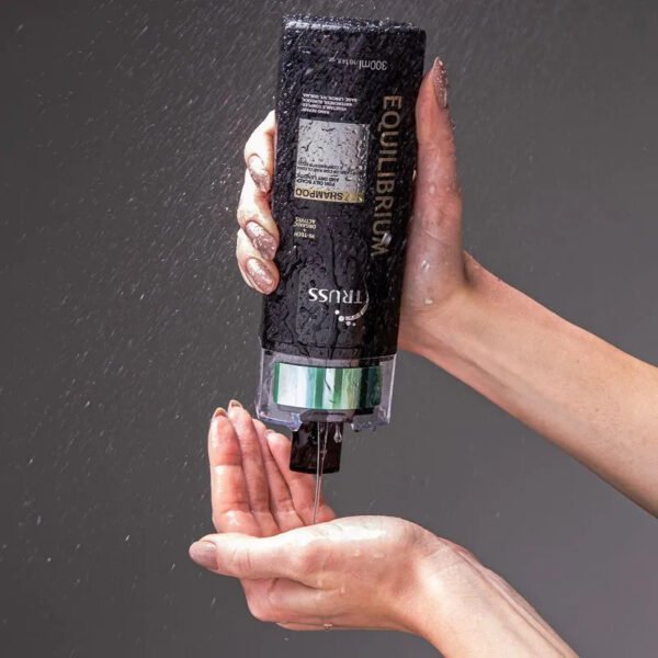 Truss Shampoo Equilibrium 300ml - Imagem 3