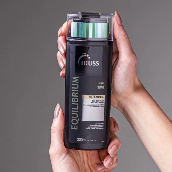 Truss Shampoo Equilibrium 300ml - Imagem 2